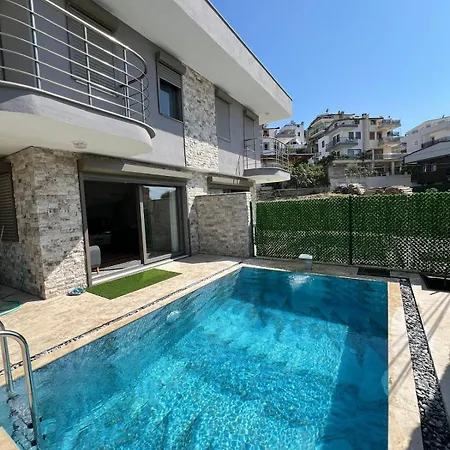 Nesil With Private Pool Generation Kusadası