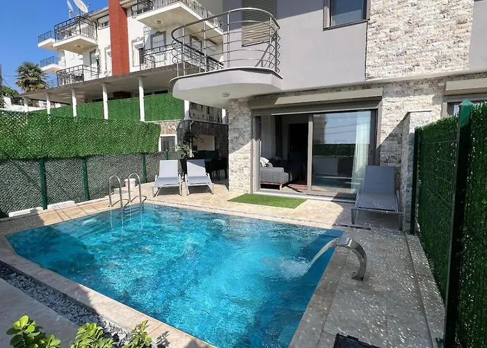 Villa Ruezgar With Private Pool Generation Βίλα